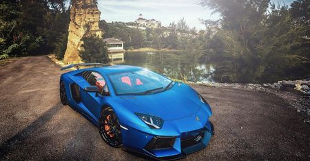 Niebieska strzała od DMC, czyli Lamborghini Aventador na sterydach [galeria]