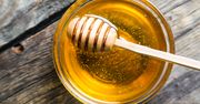 Czy miód może się zepsuć? O tym wiele osób nie ma pojęcia