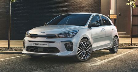 Kia Rio po faceliftingu zyskała miękką hybrydę i bogatsze wyposażenie