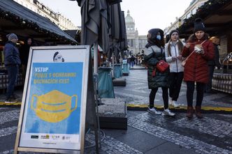 Kraje UE wycofują się z certyfikatów szczepionkowych. "Najgorsze jest już za nami"