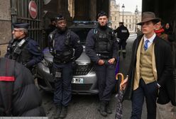 Mężczyzna ze słynnego zdjęcia z Luwru zabiera głos