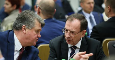 Sąd zdecydował. Jest nakaz aresztowania Wąsika i Kamińskiego