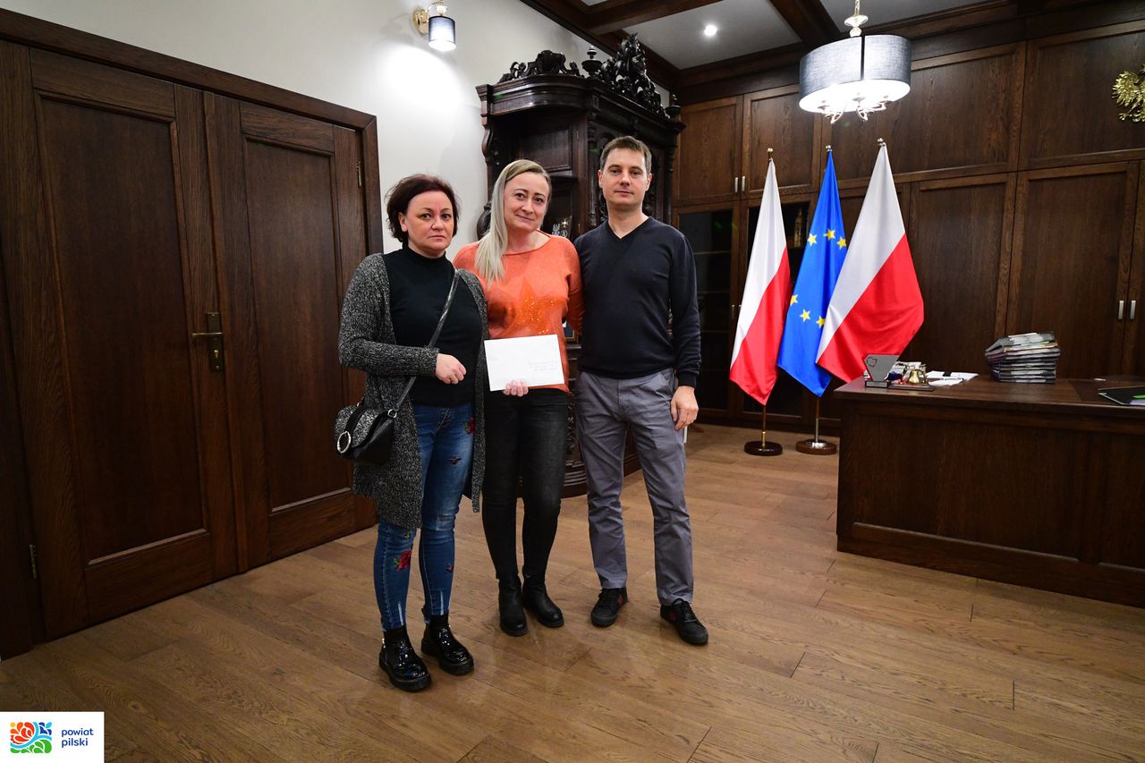 Kolejne środki na rehabilitację Oliwki potrąconej przez pociąg