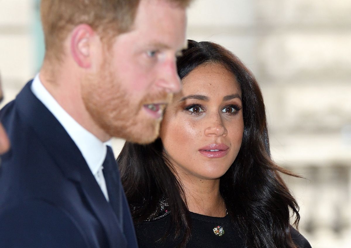 Meghan chciała uciec przed tabloidami. Dosięgnęły ją w Stanach