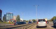 Warszawa: Elektryczny wózek inwalidzki w trakcie jazdy stanął w ogniu. Z pomocą ruszyli świadkowie