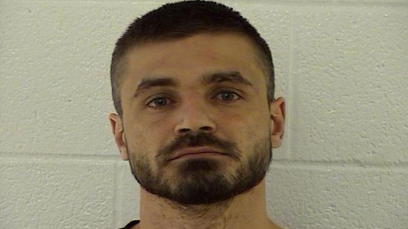  Lionel Justin Gore zamordował matkę