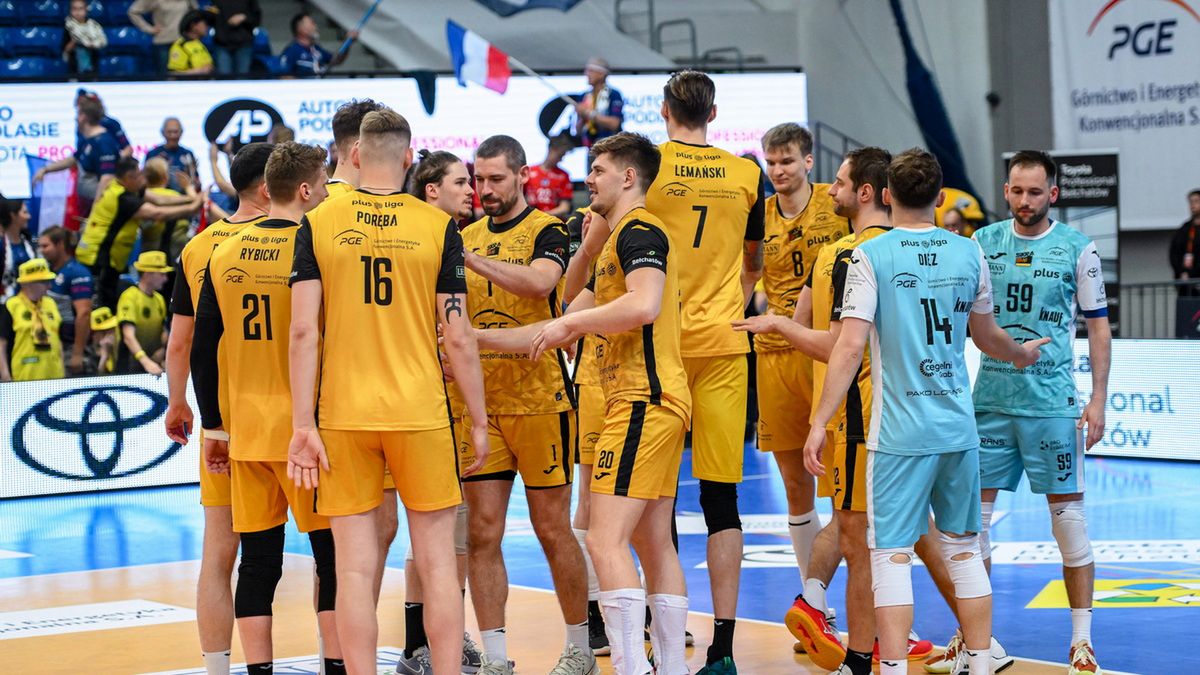 WP SportoweFakty / Paweł Piotrowski / Na zdjęciu: Drużyna PGE GiEK Skry Bełchatów