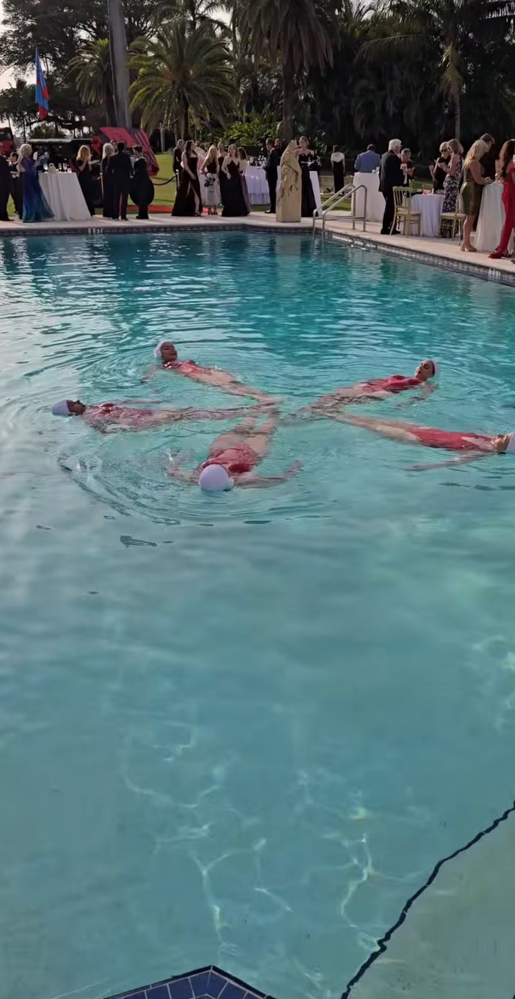 Aneta Glam relacjonuje imprezę u Donalda Trumpa