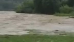 Powódź na Podhalu. Żywioł zniszczył stadion LKS-u Bór Dębno
