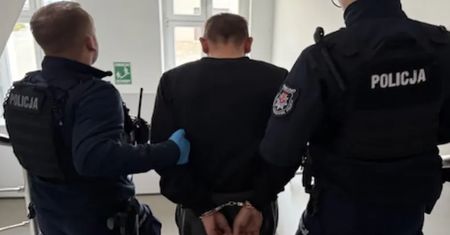 "Zawsze starałem się walnąć w czoło". Tak ojczym maltretował 5-latkę