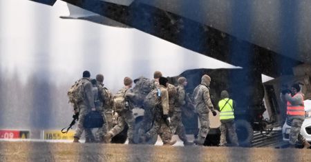 USA wyślą więcej żołnierzy na wschodnią flankę NATO, jeśli Putin nie ustąpi? Tak odpowiedział Biden
