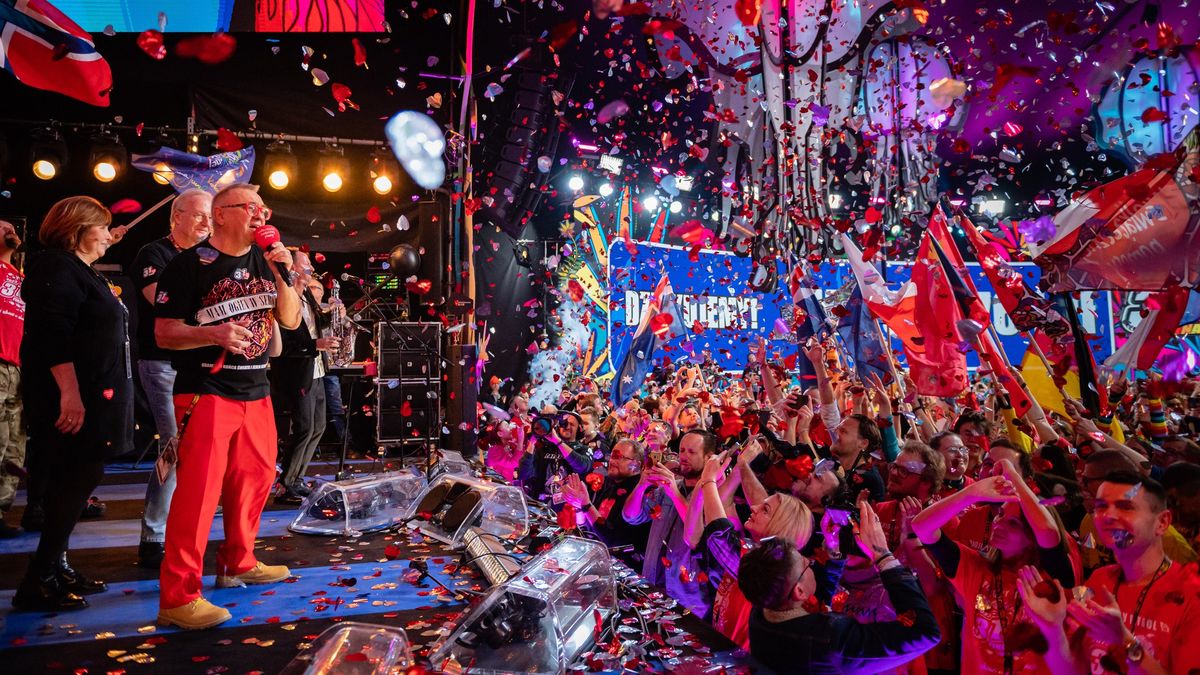 Jurek Owsiak zwrócił się po wyborach do nowego ministra zdrowia i pochwalił zakupami WOŚP