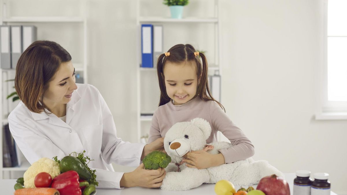 Dieta ketotariańska często nazywana ketotarianizmem jest roślinnym wariantem diety ketogenicznej.