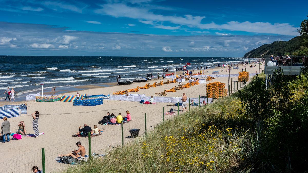 Mimo nie do końca słonecznej pogody, nie brakuje turystów 