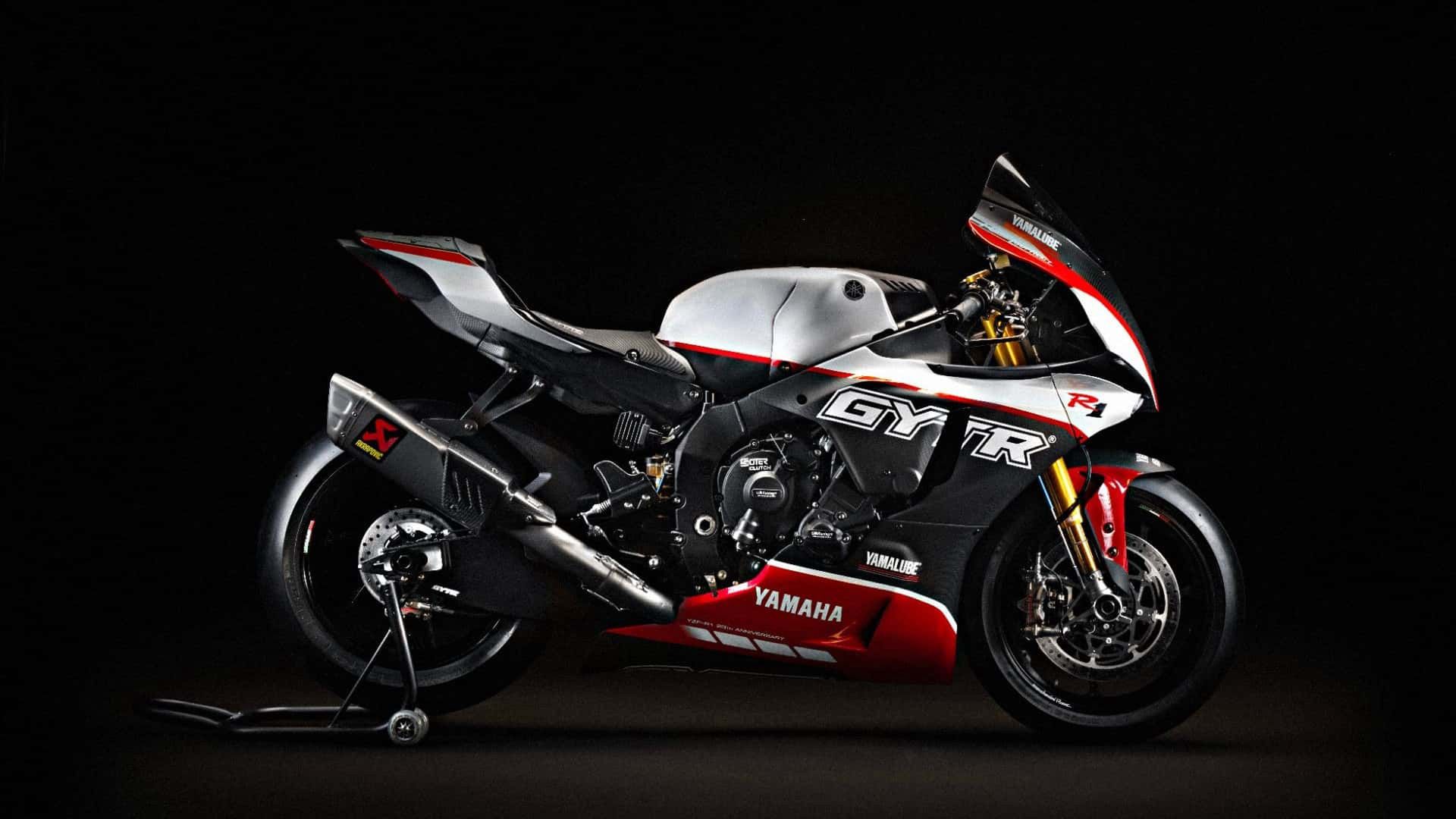 Yamaha R1 GYTR Pro 25th Anniversary