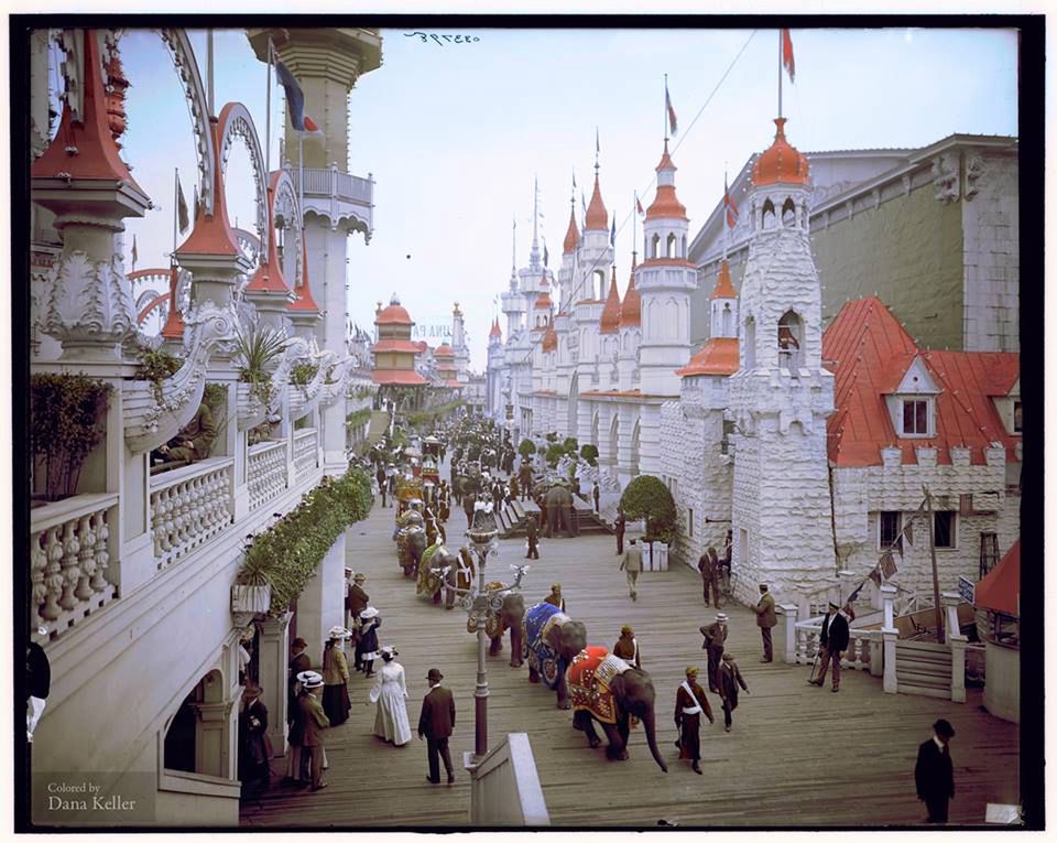 Promenada na Coney Island z 1905 roku.
