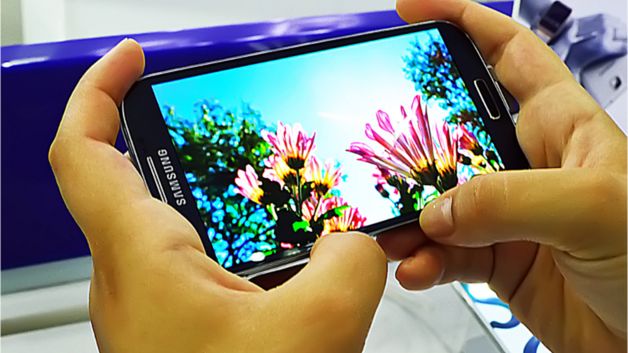 AMOLED-y wkrótce będą równie tanie w produkcji co ekrany LCD. Nadchodzi OLED-owa rewolucja? 1