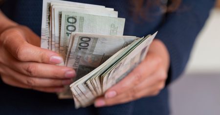 Banki obniżają oprocentowanie lokat. Pozytywny trend się odwrócił