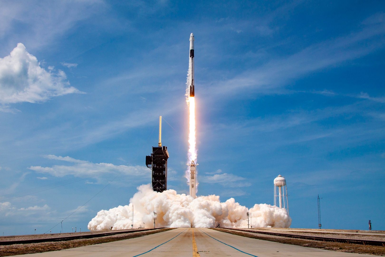 SpaceX Demo-2 start