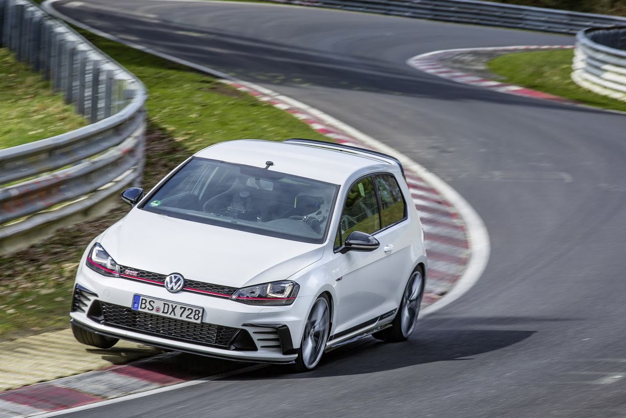 Volkswagen Golf GTI Clubsport S (2016) - nowy przednionapędowy król Nürburgringu