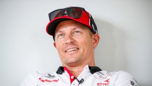 F1. Kimi Raikkonen mógł odnieść więcej sukcesów. "Wkłada minimum wysiłków w starty"