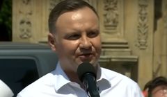Andrzej Duda kontra LGBT. "Ostra linia dobra tylko na pierwszą turę. Przekracza granicę tego, co polityk może”