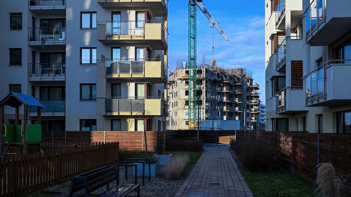 osiedle
Darek Delmanowicz
0%, blok, bloki, budowa, kredyt, osiedle, mieszkaniowe, mieszkanowie