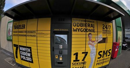 BLIK-iem zapłacisz za odbiór paczki. Usługa działa już w większości Paczkomatów