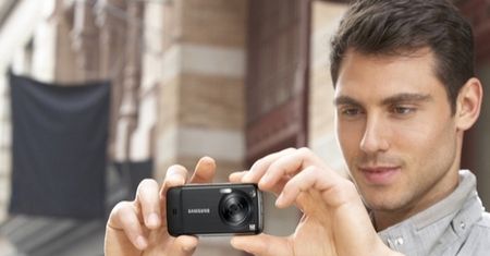 Samsung Pixon12 - 12 Mpix i pełna obsługa dotykiem