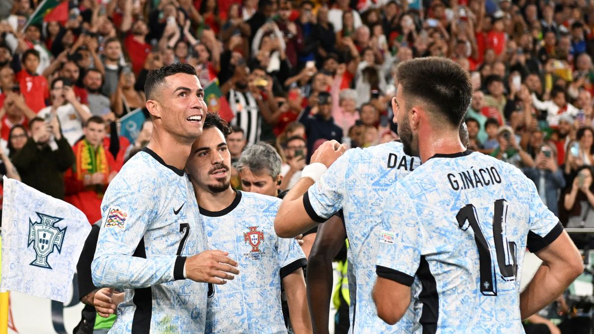 Getty Images / Zed Jameson/MB Media / Na zdjęciu: piłkarze reprezentacji Portugalii