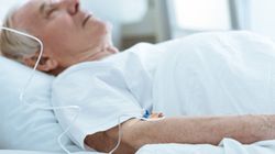 Śpiączka cukrzycowa - przyczyny, pierwsza pomoc, leczenie