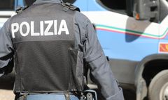 Włoski dyplomata zatrzymany w Rzymie. Wydawał wizy za pieniądze