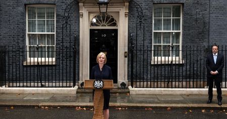 Liz Truss z nominacją od królowej. Nietypowa uroczystość
