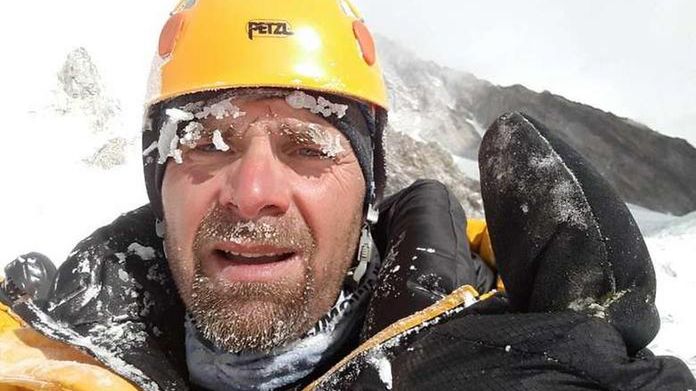 Zdobycie szczytu K2 zimą jest bardzo trudne