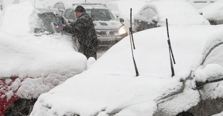 Zima atakuje Rosję. Zamarzło 300 osób