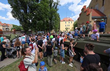 Toruń: Moc atrakcji dużego kalibru, czyli VI Patriotyczny Dzień Dziecka w Muzeum Artylerii