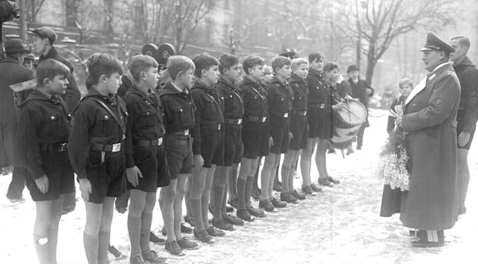Naziści: ściśle tajna nauka