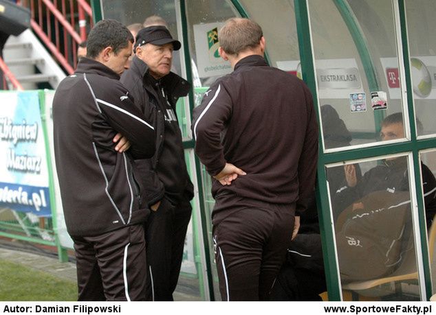 Podczas ostatniego meczu w Bełchatowie sztab szkoleniowy WKS-u miał nad czym myśleć. PGE GKS ograł Śląsk 3:0