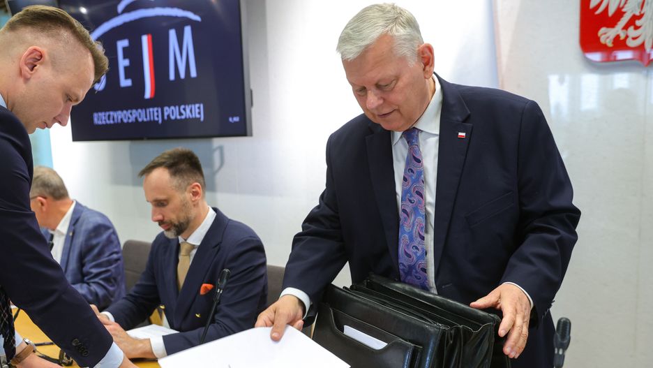 Marek Suski podczas posiedzenia komisji w Sejmie 