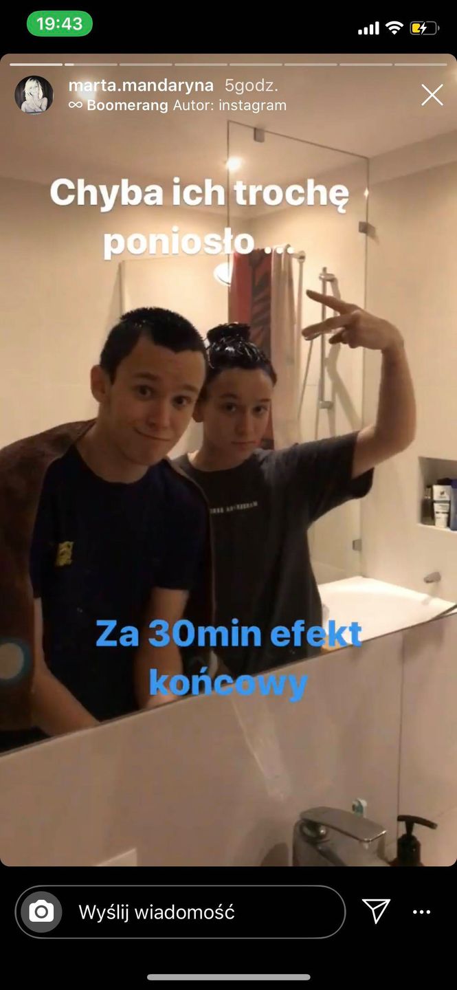 Xavier Wiśniewski farbuje włosy Fabienne