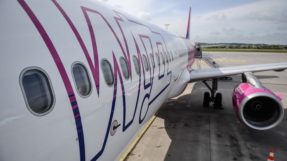 Loty do Abu Zabi zapowiada arabska linia Etihad Airways, a obecnie taki połączenia z Krakowa realizuj linia Wizz Air