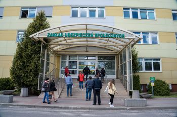 Trzeba złożyć oświadczenie do ZUS. Ci emeryci mają czas do 1 czerwca