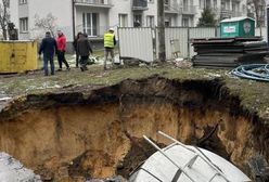 Ziemia zapadła się w niecodziennym miejscu. Mieszkańcy w strachu