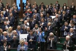 Nie chcieli skończyć oklasków i krzyków. Hołownia nie miał wyboru