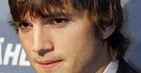 Ashton Kutcher z młodszą o rok