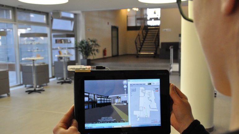 Jak poradzić sobie z brakiem GPS-u w pomieszczeniach? 1