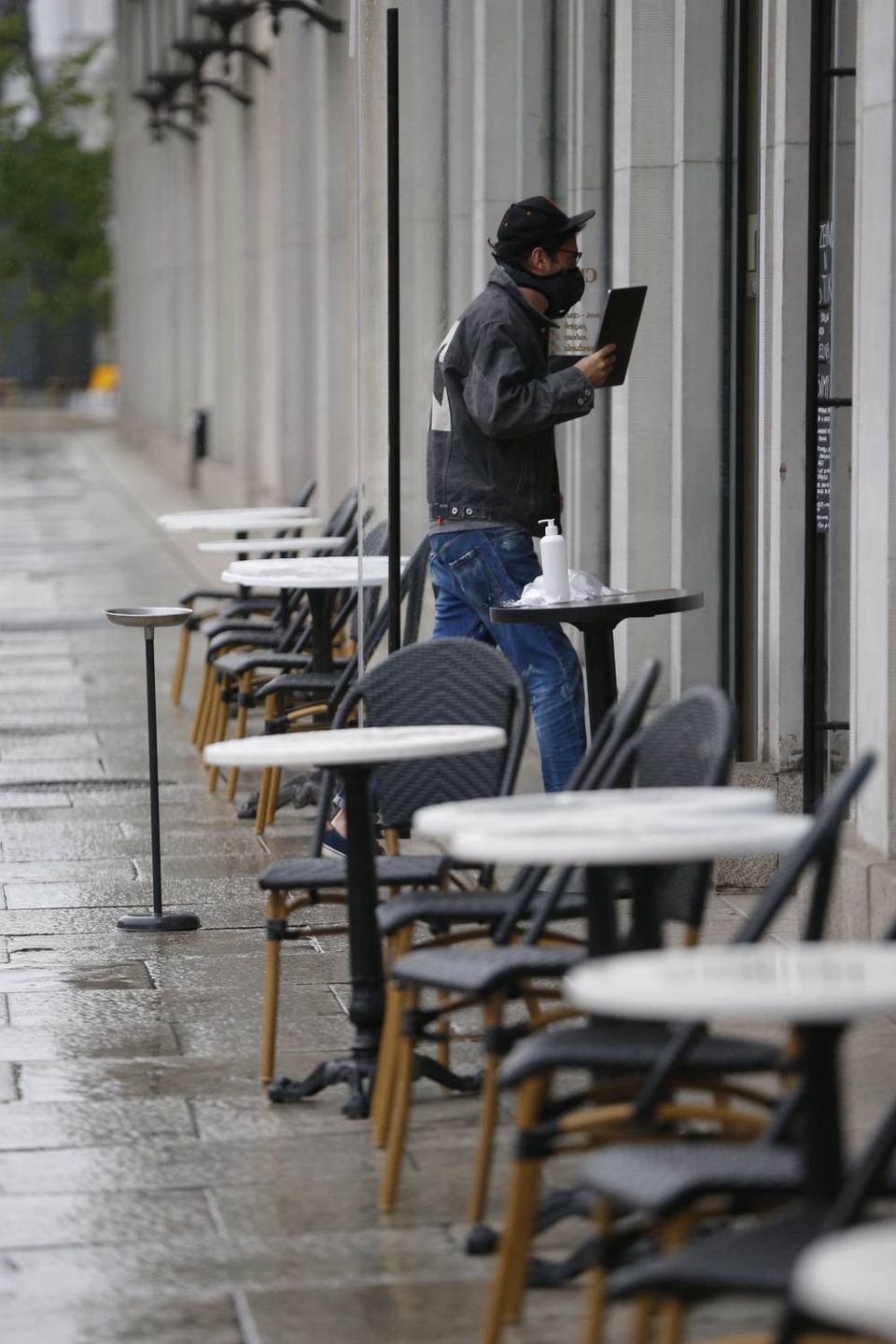 Kuba Wojewódzki w drodze do pracy