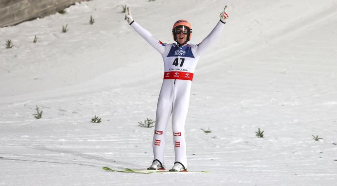 Skoki narciarskie: Zawody Pucharu Świata w Titisee-Neustadt - konkurs duetów - 1. seria