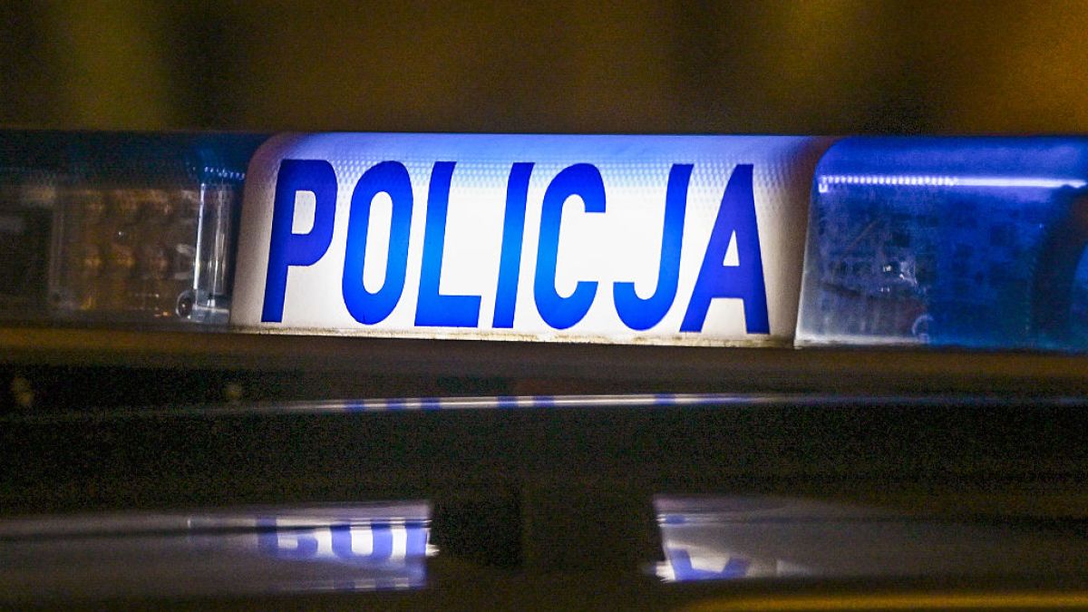 Uszkodzonych zostało kilka samochodów