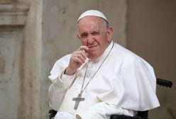 Papież Franciszek upomina kler. "Koniec z koronkami"
